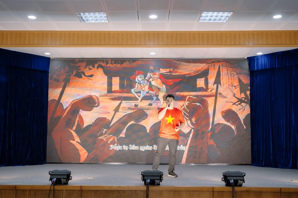 Tiết mục Thịnh vượng Việt Nam sáng ngời - Quốc Toàn Trung tâm ĐHKT